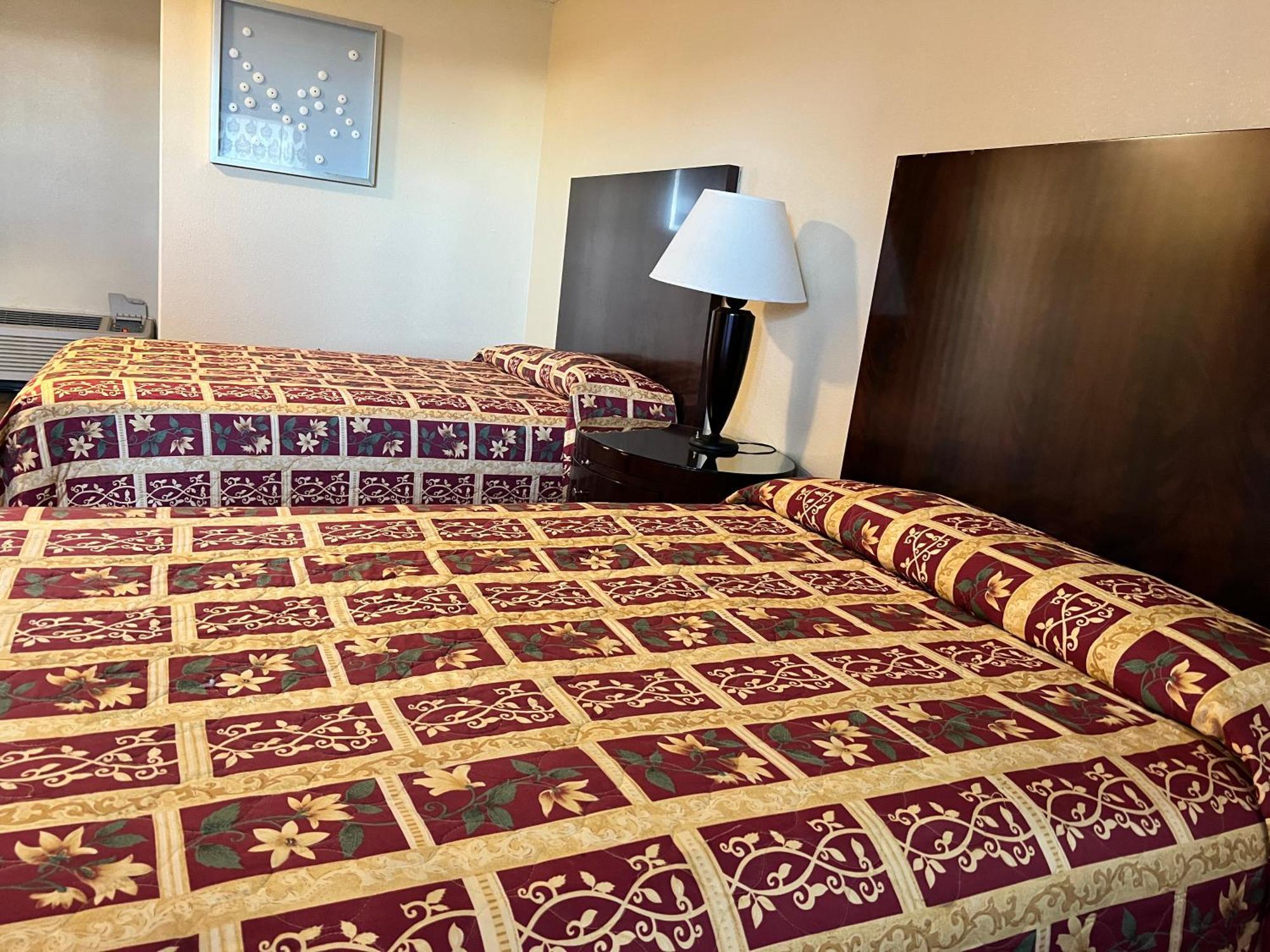 Currys Motel By Oyo Saginaw Mi ภายนอก รูปภาพ